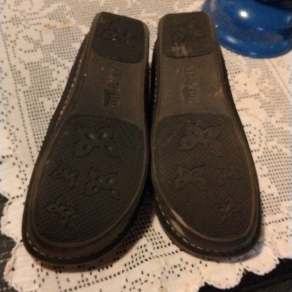 ALEGRIA CLOGS - Picture 5 of 8